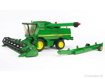 Bruder JOHN DEERE T670I Mähdrescher - 02132